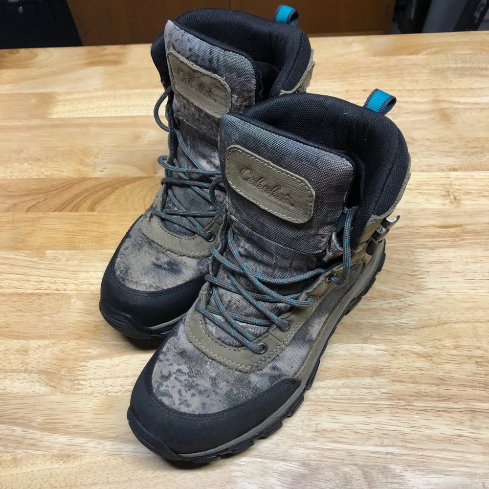 Cabela’s Hiking Boots Size 8 GUC